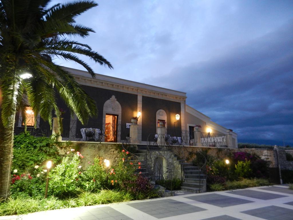 Vecchia Dimora Resort Centuripe Exteriör bild