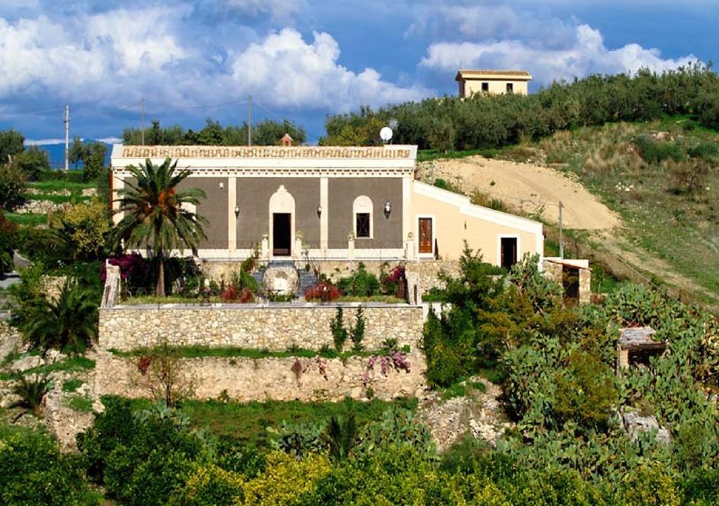 Vecchia Dimora Resort Centuripe Exteriör bild