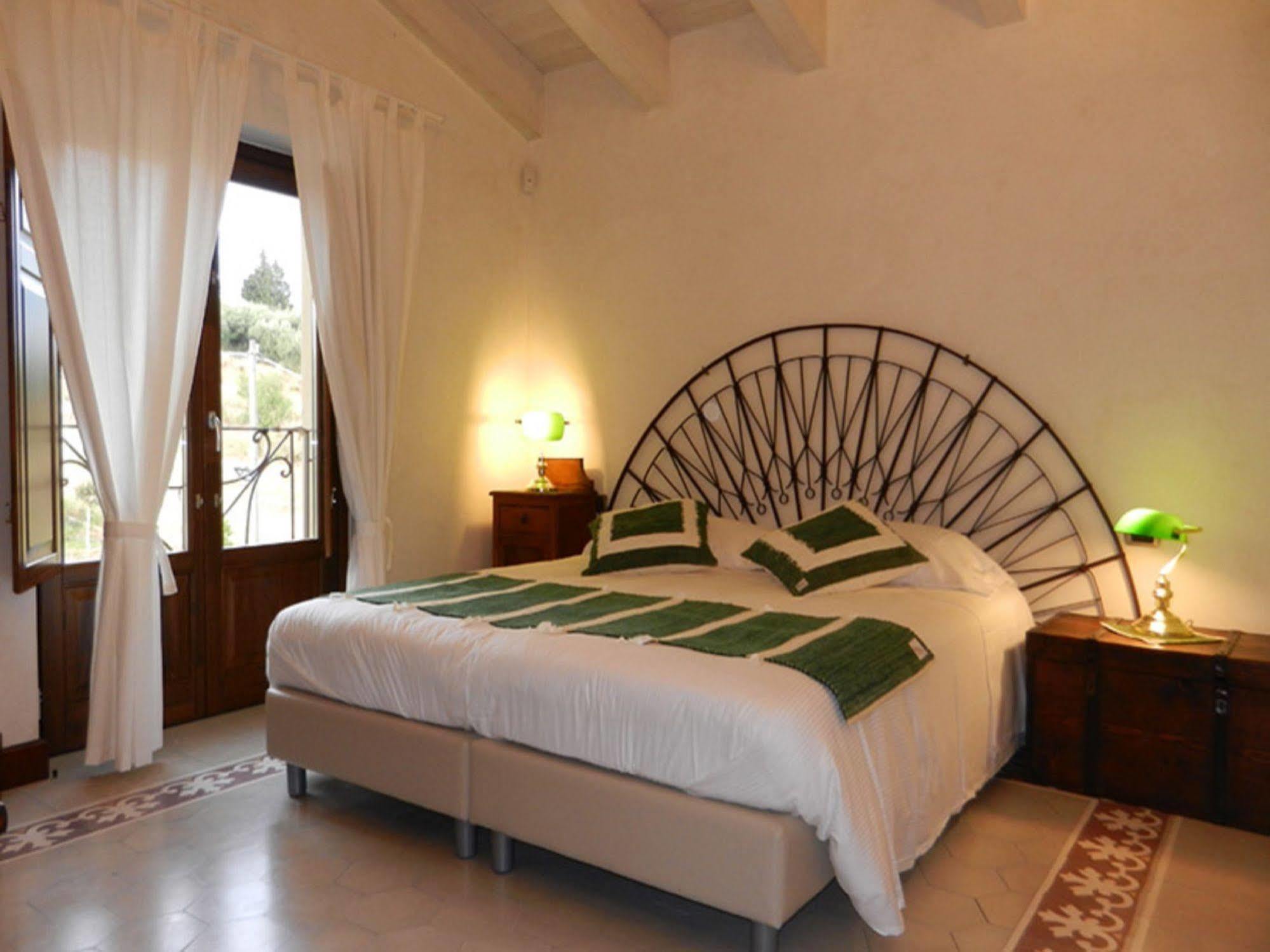 Vecchia Dimora Resort Centuripe Exteriör bild
